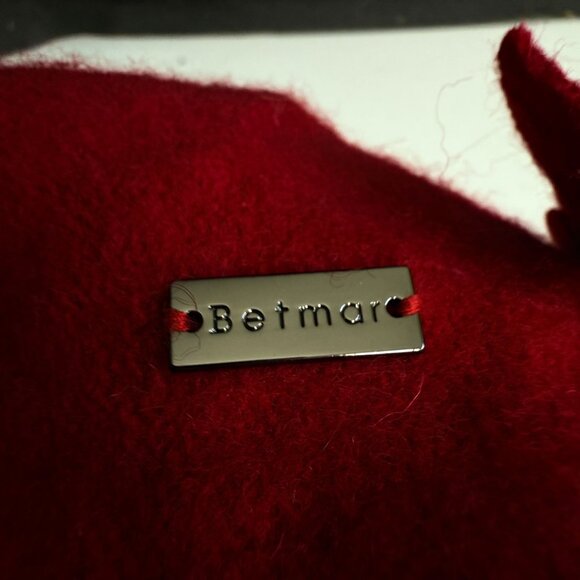 NWT Betmar New York Flower Beret Women One Size Red Winter Charm Cozy Everyday - Picture 5 of 6